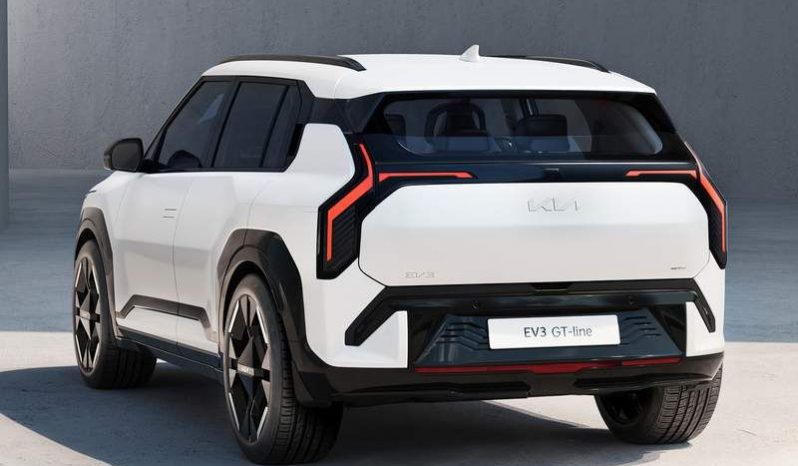 
								Kia EV3 Earth Standard Range 100% eléctrico lleno									