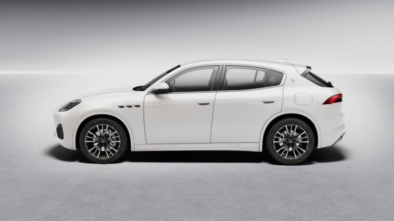 Maserati Grecale 330