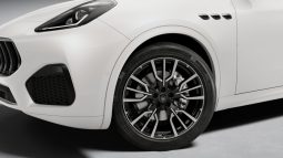 Maserati Grecale 300