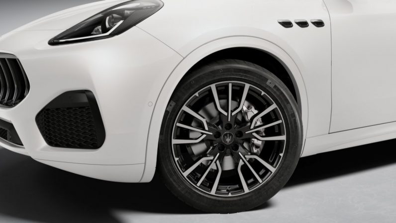 Maserati Grecale 330