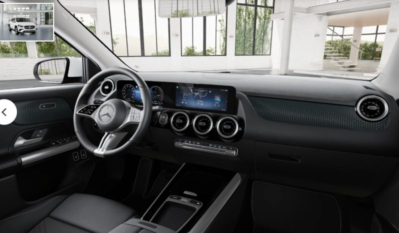 
								MERCEDEZ BENZ GLA 200 D 150 CV lleno									
