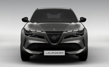 ALFA ROMEO Junior Ibrida