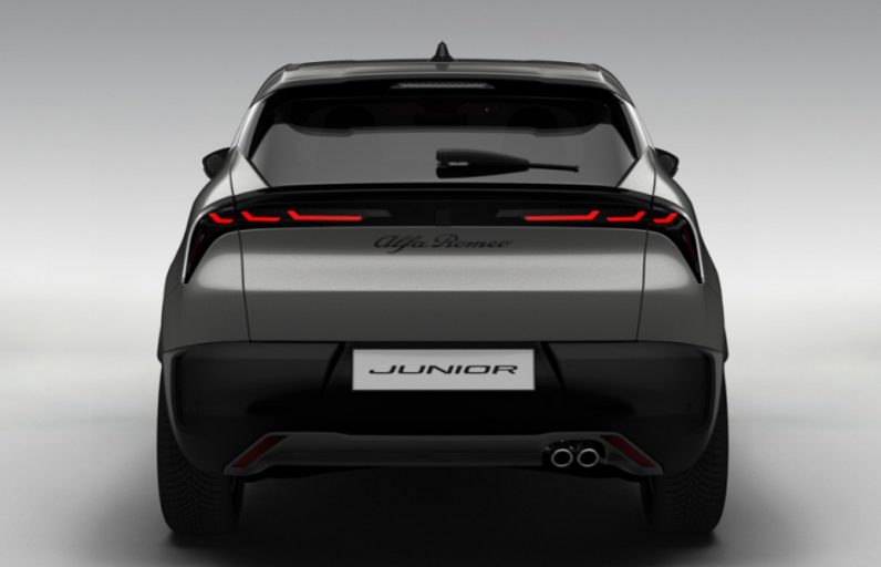 ALFA ROMEO Junior Ibrida